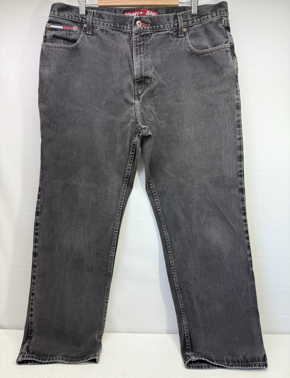 Vintage Y2K TOMMY JEANS Mens 40x32 Baggy Loose Leg Faded Black Denim Jeans